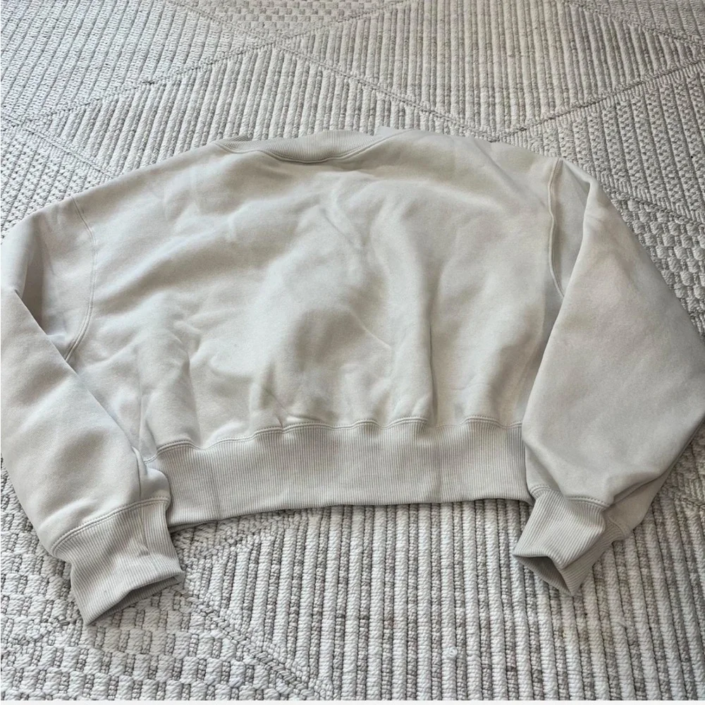 Nike Sportswear Phoenix Fleece Women's Cropped V-Neck Sweatshirt Size: Large